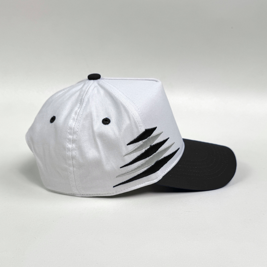 Vintage Diamond Stitch - 5 Panel Snapbacks
